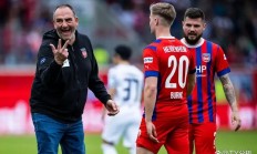 乐鱼体育官网app-勒沃库森客场轻取对手，稳坐德甲中游