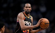 乐鱼体育教练-杜兰特加盟篮网引发球迷热议，遭疑似“背叛”旧东家的质疑的简单介绍