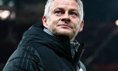 乐鱼体育娱乐-曼联客场不敌热刺，索尔斯克亚上课后首败