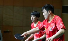 乐鱼体育娱乐-佛罗伦萨后卫闪婚喜讯传来，球队士气大振
