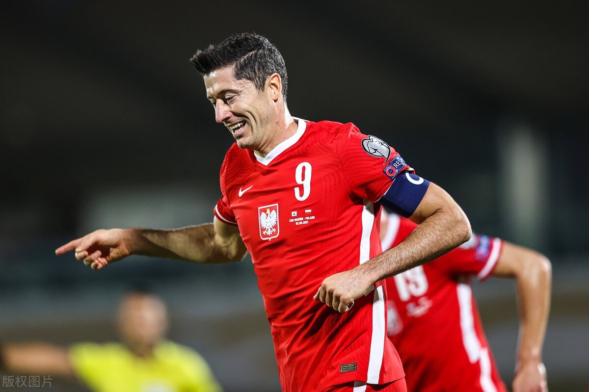 波兰逆转罗马尼亚,保持不败纪录 波兰逆转罗马尼亚,保持不败纪录