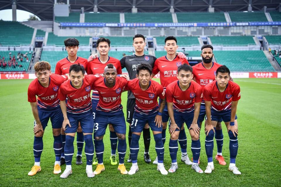 包含挑战极限！球队们的鏖战一触即发的词条