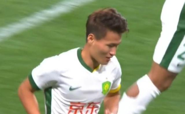 错失进球良机，球队遭遇不利