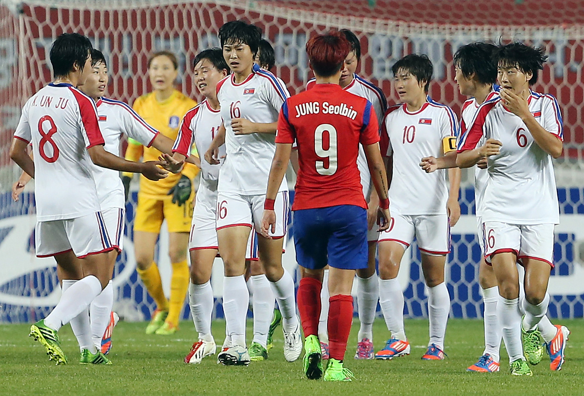 亚洲足球联赛精彩对决即将上演 亚洲足球联赛精彩对决即将上演