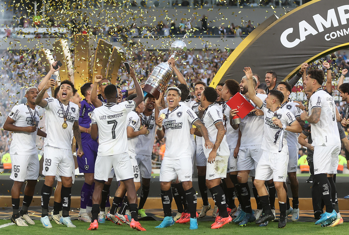 巴西夺得胜利夺金表现抢眼的简单介绍 巴西夺得胜利夺金表现抢眼的简单介绍