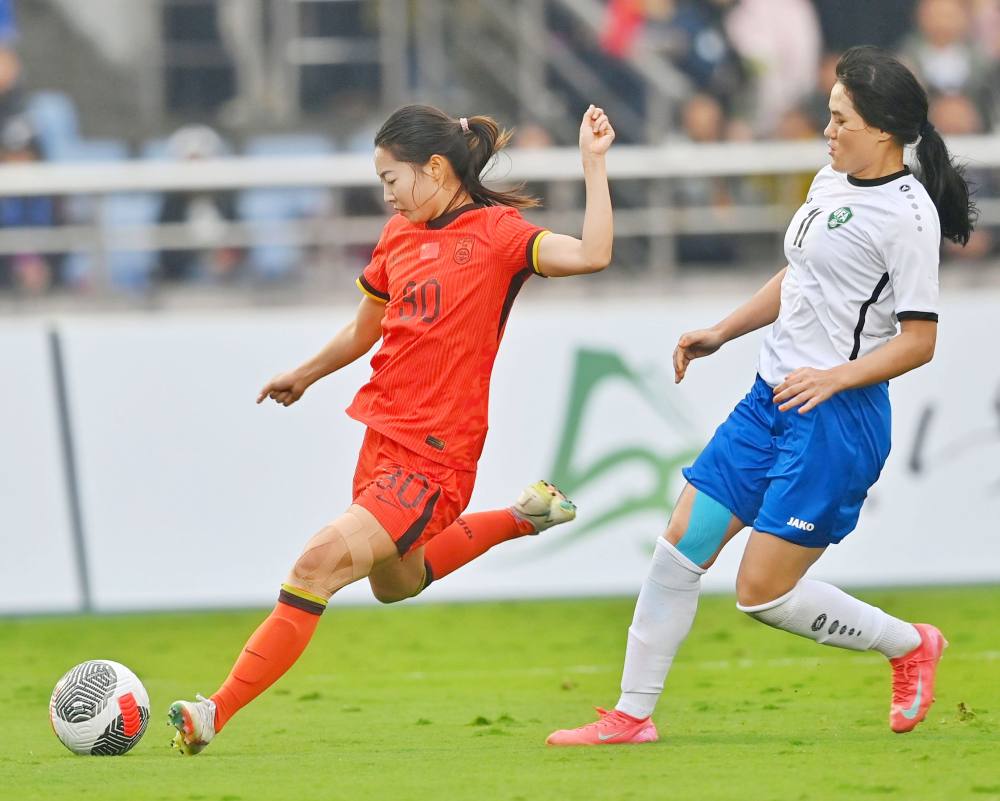 激情澎湃，女足冠军奖杯争夺战激烈开启的简单介绍